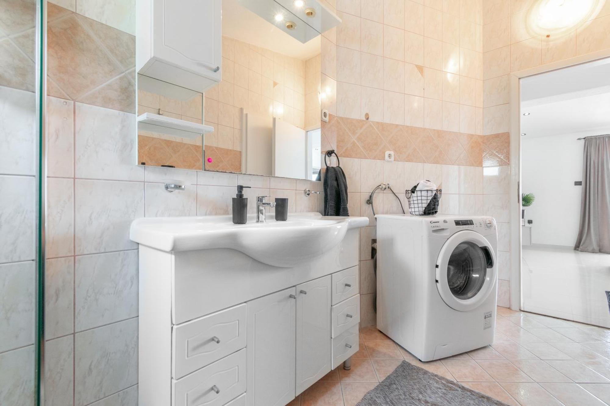 Apartment Makarska City المظهر الخارجي الصورة